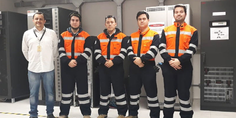 Entrenamiento de Ingenieros y Técnicos KOLFF en ABB Brasil